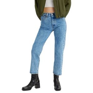 Levi's Premium Wedgie Straight Fit Jeans size 28 in Medium Wash